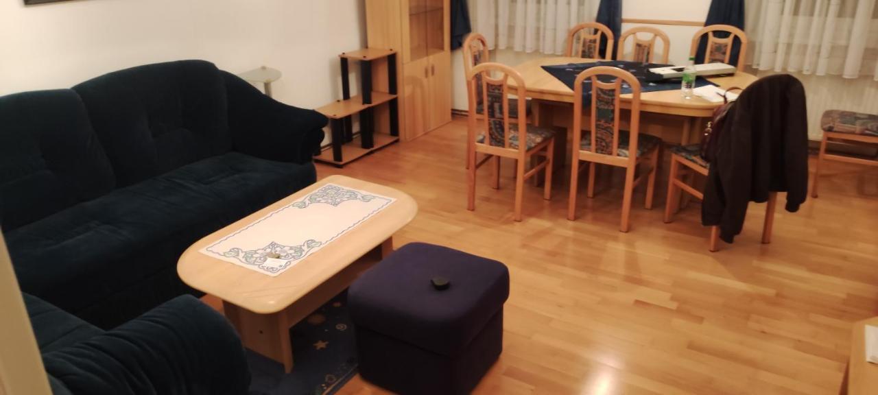 2-Room Appartment Near Westbahnhof Відень Екстер'єр фото